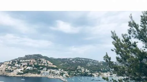 Plot with licence with panoramic sea and mountains views in Port d’Andratx Plot with licence with panoramic sea and mountains views in Port d’Andratx